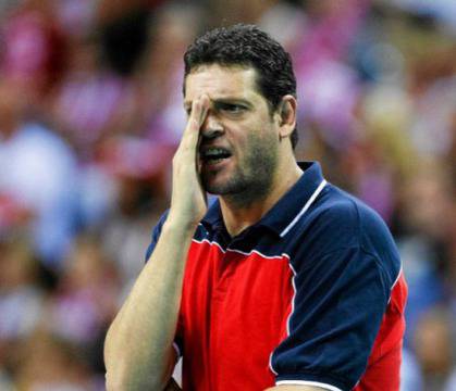 ВИДЕО: Пламен Константинов остава селекционер на България!