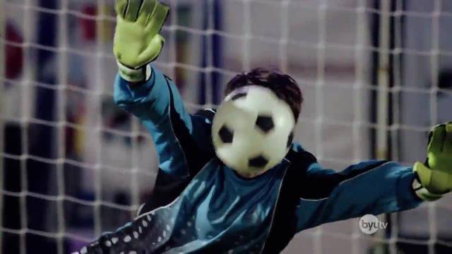 Вратар спаси 5 дузпи с лице!!!