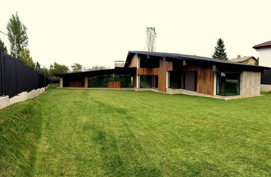 Модерна къща в тихата част на Драгалевци