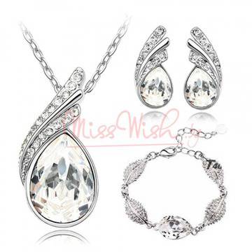 Комплект нежна сълза с Австрийски кристали и златно покритие – колие, обеци и гривна – бял