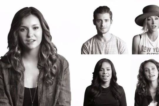 Нина Добрев и Кейти Пери пеят Imagine в подкрепа на децата по света