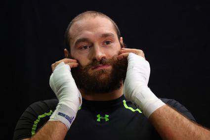 Тайсън Фюри: Пулев избра луда тактика срещу Кличко