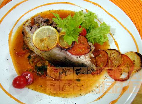 Шаран плакия с кайма