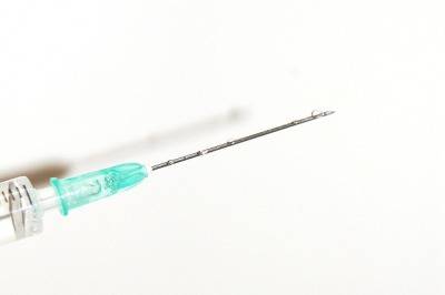 Осигурена е шесткомпонентната ваксина за новородените