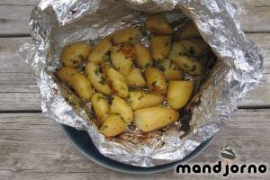 Картофки във фолио