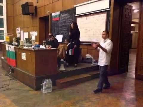 Честит празник 8-ми декември на всички студенти и наздраве!!!