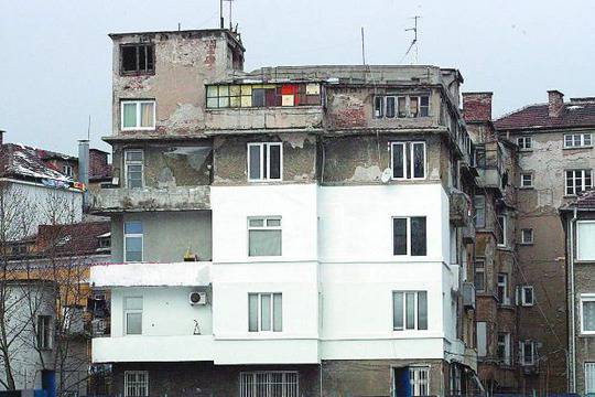 ЕС дава €180 млн. за саниране на къщи и тухлени блокове