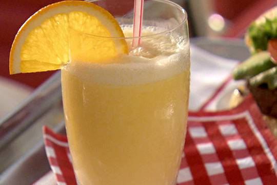 Фреш от портокал с лимон и мака здравословно