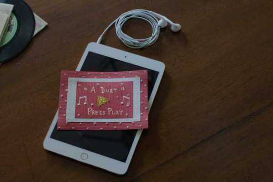 Коледната реклама на „Епъл“