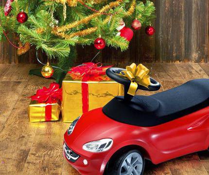 Конкурси всякакви: Спечелете една от 4-те колички ADAM и още много награди от Opel