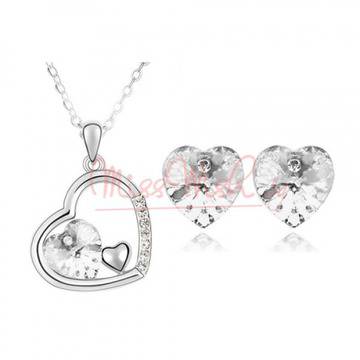 Комплект три сърца с Австрийски кристали и бяло златно покритие – колие и обеци – бял