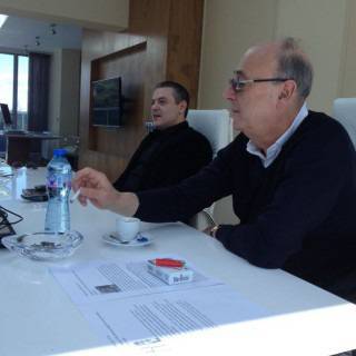 Автобус с деца се заби в дърво на Витоша