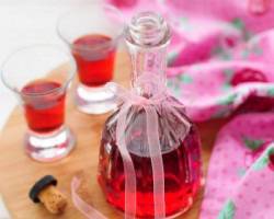 Ликьор от горски ягоди