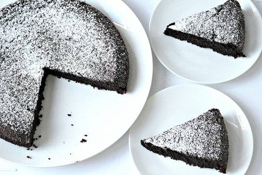 Шоколадов сладкиш със зехтин