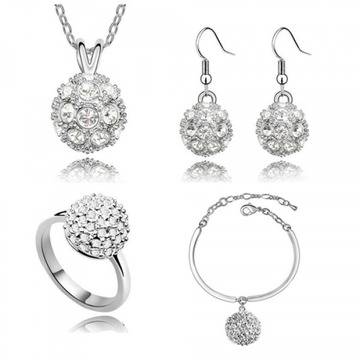 Комплект топки с Австрийски кристал – колие, обеци, гривна и пръстен – бял