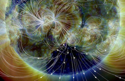 Огромна коронарна дупка зейна на Слънцето