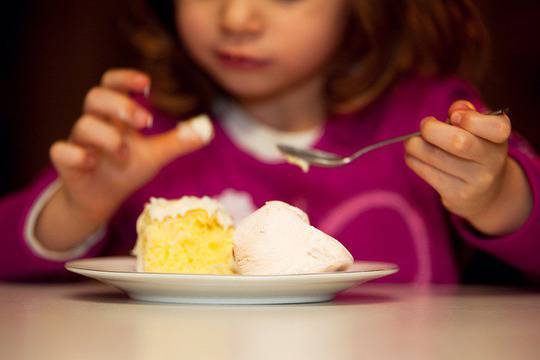 Топ 10 на най-вредните детски храни