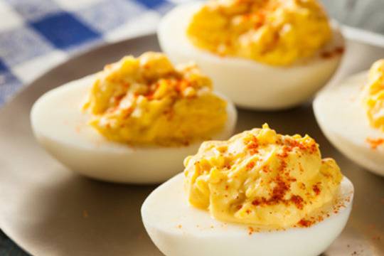 Пълнени яйца с шафран