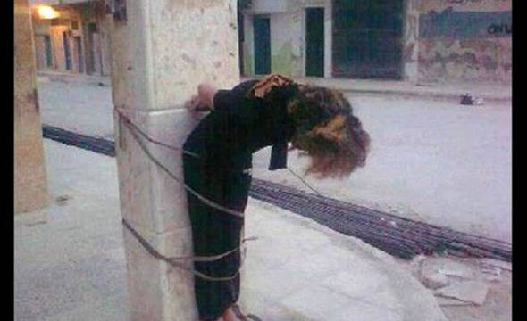 Ислямски фанатици изнасилват жени християнки (видео 18+)