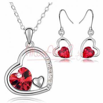 Комплект 3 сърца с Австрийски кристали и златно покритие III – колие и висящи обеци – червен