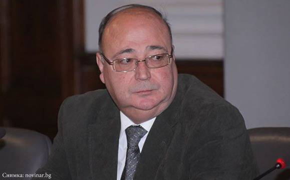 Петко Сертов се прибра в България