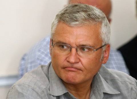 „Шарли Ебдо“ излиза утре с тираж от 3 милиона