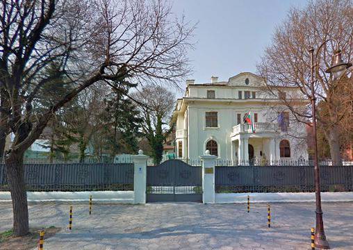 Искат 10 млн. евро за къщата на Мишо Бирата във Варна