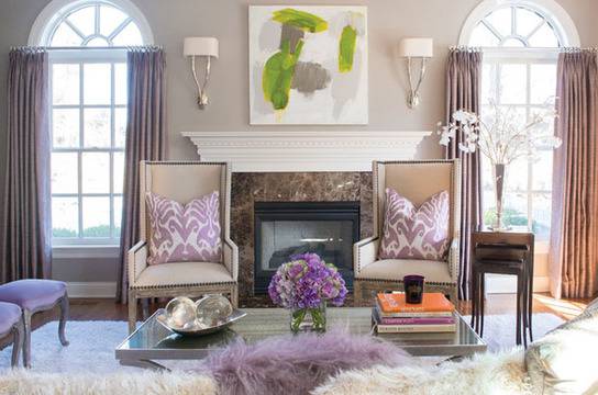Лилави нотки в декора