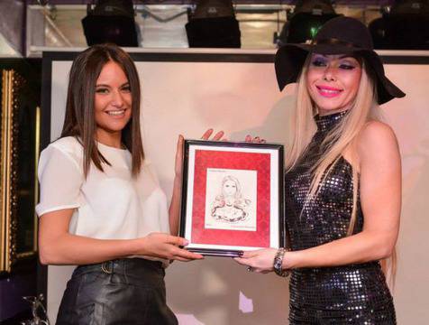 Моника Валериева стана „Секссимвол на годината“