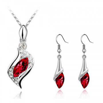 Комплект капка с Австрийски кристали – червен – колие и обеци