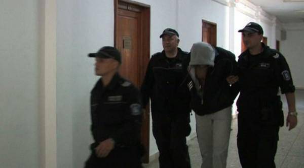 Атанас Рачев – Мъфито осъди държавата за 8000 лева