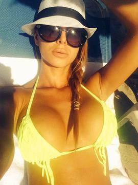 Елена Кучкова – Секси снимки (Част 2) – Любопитно – Файлов каталог – Безплатно сваляне на музика – без регистрация