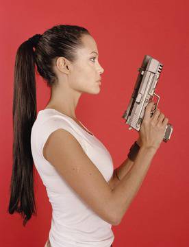 ОПАШКАТА НА АНДЖЕЛИНА ДЖОЛИ