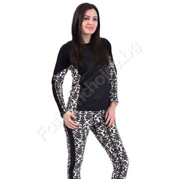 Ултра модерен дамски екип с бароков десен