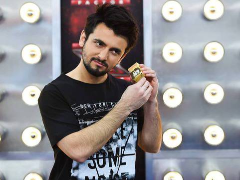 Joe Lynn Turner от Rainbow похвали Славин Славчев от X Factor