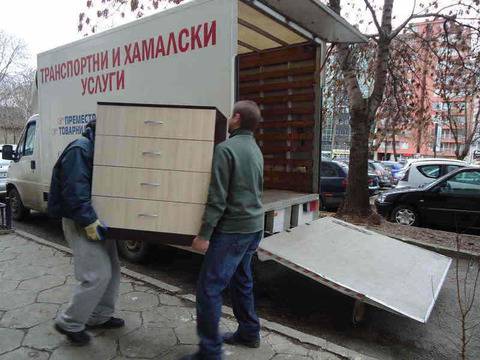 Превоз на мебели и багаж в София