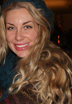 Антония Петрова се обезобрази (снимки)