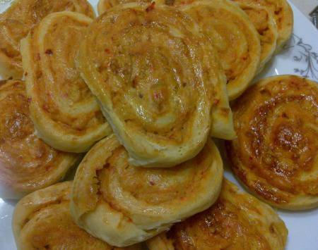 Лучени вити банички