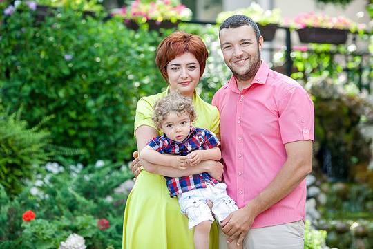 КРЪЩЕНЕ СЛАВ В ХРАМ „СВЕТИ АТАНАСИЙ“, ГР. ВАРНА