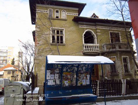 Докога некролози навсякъде?