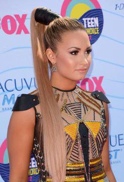 ОПАШКАТА НА ДЕМИ ЛОВАТО