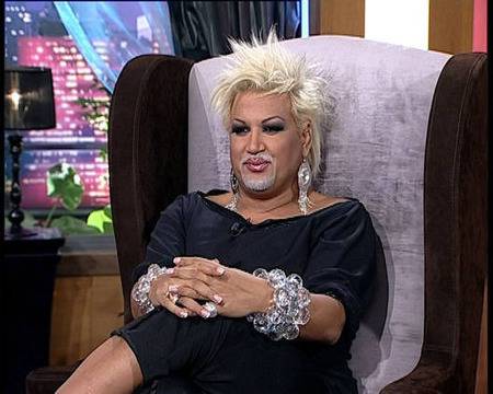 Азис прибира 250 бона след участието си в „Като две капки вода“?!