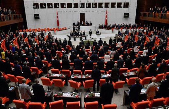 Бой в турския парламент, депутати в болница