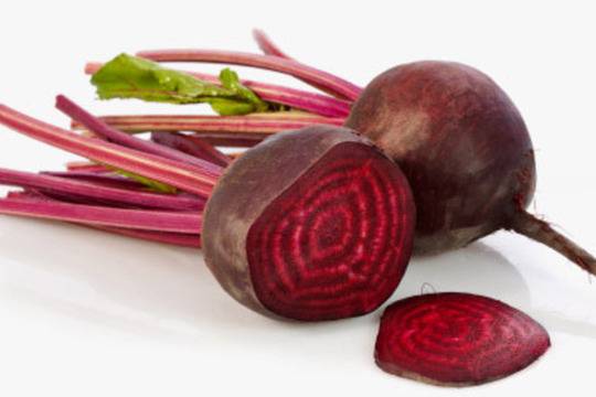Здравословна отвара от червено цвекло пречиства тялото за 4 дни