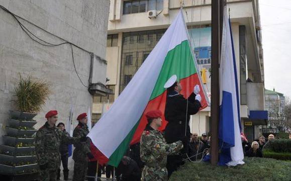 Вижте програмата за честването на националния празник в Бургас