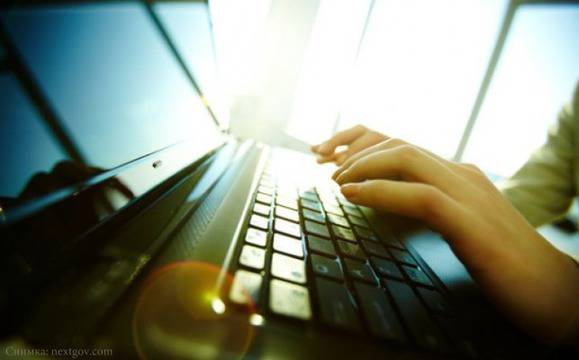 Онлайн магазини за дрехи и аксесоари менте заливат „Facebook“