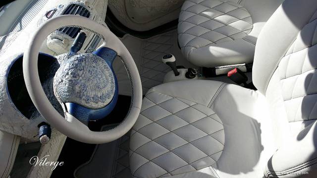 Българка обгърна колата си с дантела (ВИДЕО)