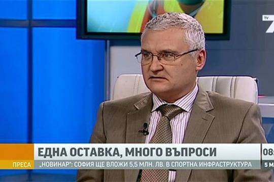 Минчо Спасов: ДПС държат Борисов за шлифера