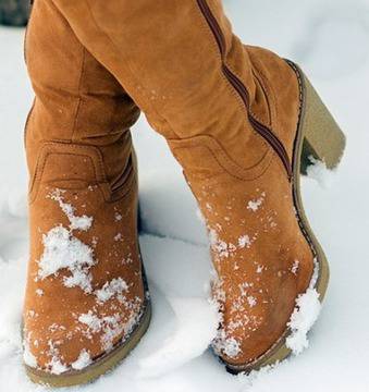 Как да се грижите за обувките и ботушите през зимата?