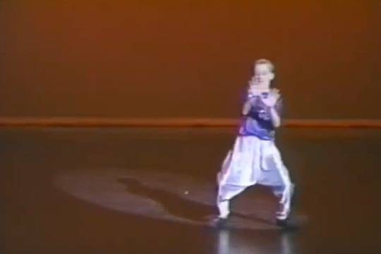 Няма да повярвате кое е това хлапе!